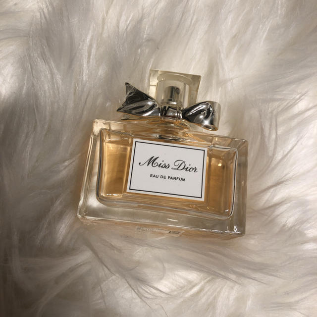 Dior(ディオール)のミスディオール　オーデパルファム　50ml コスメ/美容の香水(香水(女性用))の商品写真