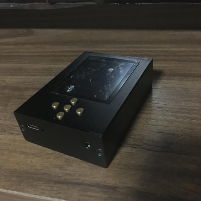 Zishan DSDs 4499 未開封＋中古美品 スマホ/家電/カメラのオーディオ機器(ポータブルプレーヤー)の商品写真