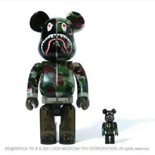 アベイシングエイプ(A BATHING APE)のBE@RBRICK CLEAR ABC CAMO SHARK 100%&400%(キャラクターグッズ)