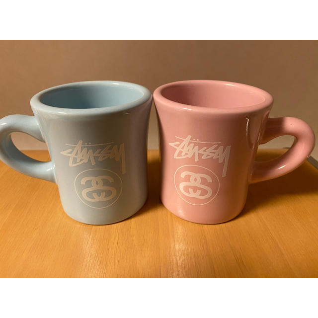 STUSSY(ステューシー)のステューシー　マグカップ インテリア/住まい/日用品のキッチン/食器(グラス/カップ)の商品写真