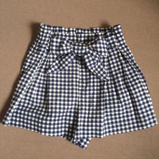 ザラ(ZARA)のZARA ショートパンツ 美品(ショートパンツ)