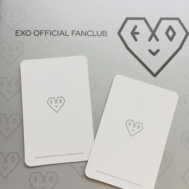 EXO(エクソ)のEXO EXO-l ファンクラブ限定 トレカ ギョンス エンタメ/ホビーのタレントグッズ(アイドルグッズ)の商品写真