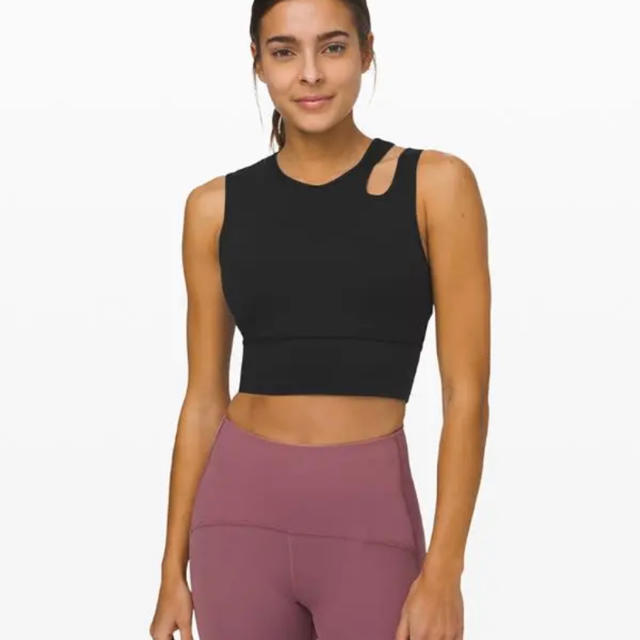 lululemon(ルルレモン)のMastered motion cropped tank 6 レディースのトップス(タンクトップ)の商品写真