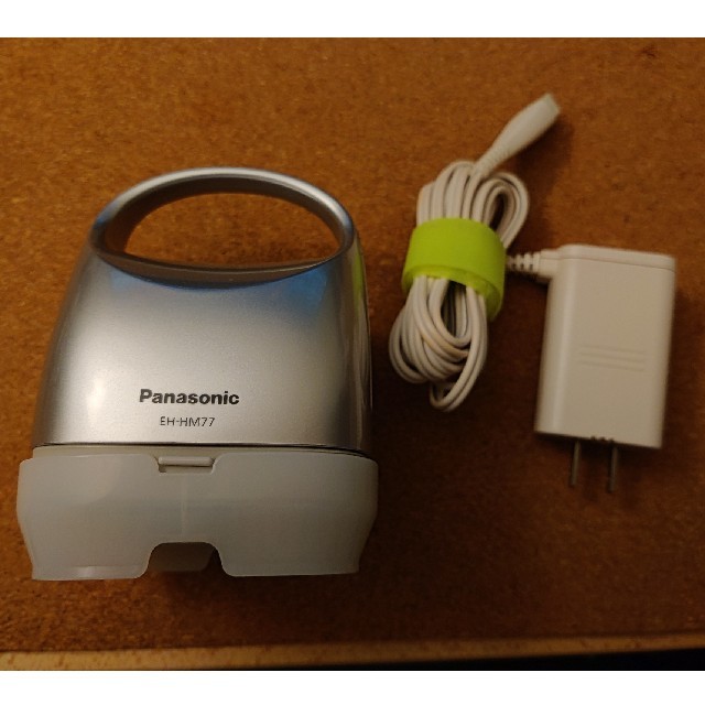 Panasonic(パナソニック)のPanasonic 頭皮エステ〈皮脂洗浄タイプ〉EH-HM77（シルバー）　 スマホ/家電/カメラの美容/健康(マッサージ機)の商品写真
