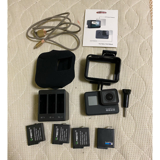 週末値下げ　GoPro hero7 black バッテリー4つ箱あり