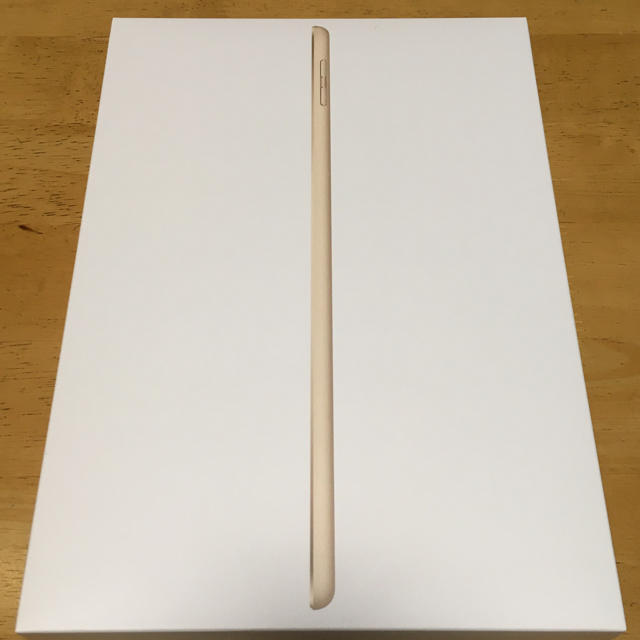 Apple iPad 第5世代 2017 Gold 32GB Wi-Fiモデルタブレット