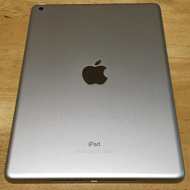 Apple iPad 第5世代 2017 Gold 32GB Wi-Fiモデル