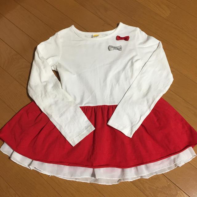 mou jon jon(ムージョンジョン)のムージョンジョン  リボン付きチュニック 130cm キッズ/ベビー/マタニティのキッズ服女の子用(90cm~)(Tシャツ/カットソー)の商品写真