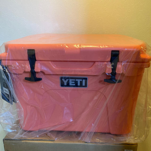 新品 YETI イエティ Tundra 35 タンドラ コーラル　CORAL