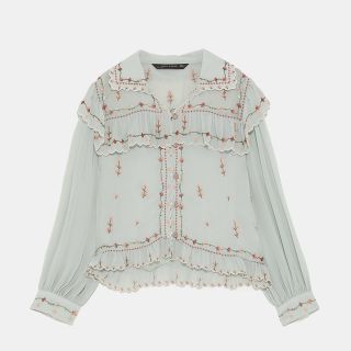 ザラ(ZARA)の ザラ　トップス　花柄　ブラウス ミント　グリーン　緑　韓国　zara(シャツ/ブラウス(長袖/七分))