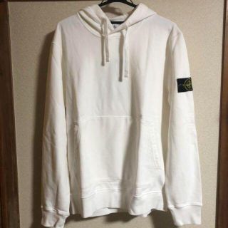 ストーンアイランド(STONE ISLAND)の定番! Stone Island ストーンアイランド フーディー パーカー(パーカー)