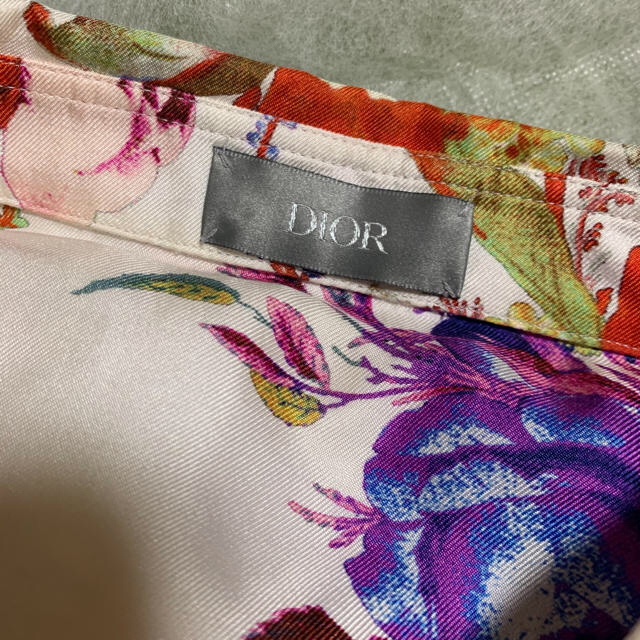 Dior シルクシャツ 本日まで。