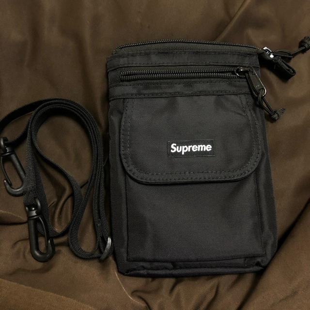 Supreme shoulder Bag Black 黒 22AW 22FW