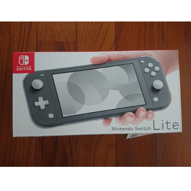 ニンテンドースイッチ ライト グレー 本体 新品 長期保証付！ エンタメ/ホビーのゲームソフト/ゲーム機本体(家庭用ゲーム機本体)の商品写真