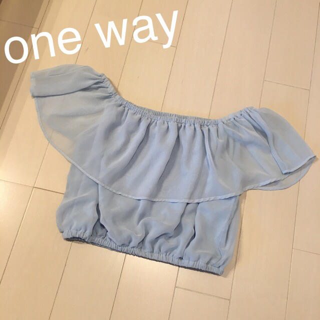 one*way(ワンウェイ)のone wayオフショルトップス レディースのトップス(Tシャツ(半袖/袖なし))の商品写真