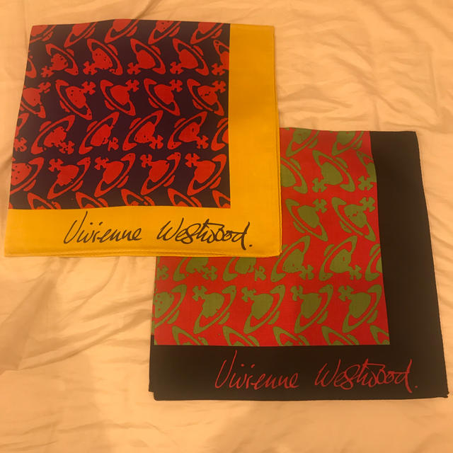 Vivienne Westwood(ヴィヴィアンウエストウッド)のvivienne westwood大判ハンカチセット レディースのファッション小物(ハンカチ)の商品写真