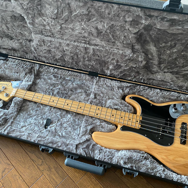 Fender USA American Elite Precision Bass