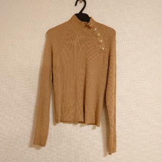 ザラ(ZARA)のZARA  ベージュのリブニット(ニット/セーター)