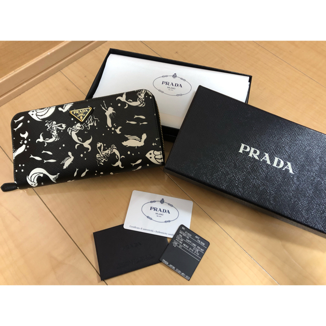 コンビニ受取対応商品】 PRADA - PRADA 長財布 最終値下げ 財布 ...