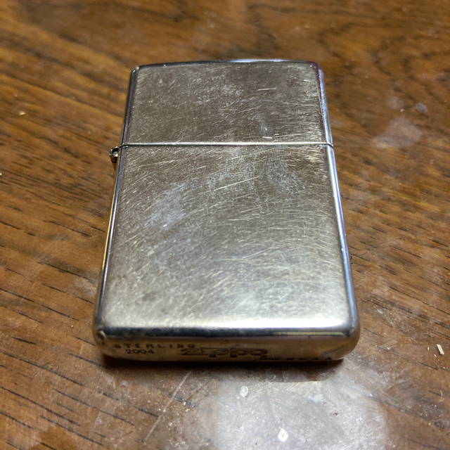 ZIPPO(ジッポー)のZIPOOオイルライター　『最終セール実施中！』 メンズのファッション小物(タバコグッズ)の商品写真