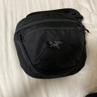 アークテリクス(ARC'TERYX)のアークテリクス マカ2  ブラック　美品　(ショルダーバッグ)