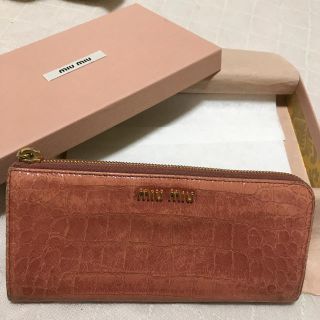 ミュウミュウ(miumiu)のmiu miu 長財布(財布)