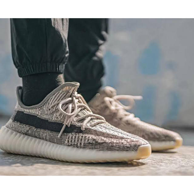 yeezy boost 350 v2 zyon 専用