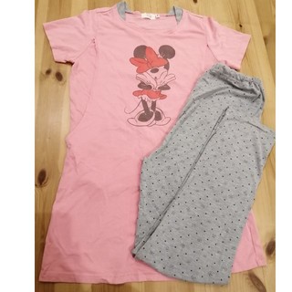 ディズニー(Disney)のミニーちゃん　授乳服　パジャマ　ルームウエア　セット(マタニティルームウェア)