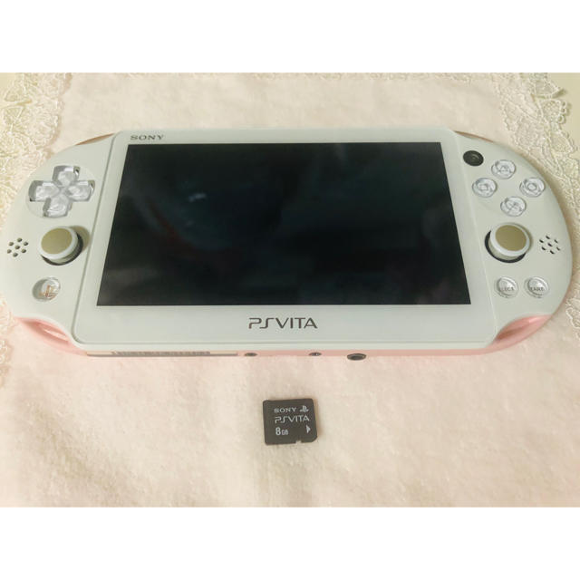 最終値下げ PS VITA ライトピンク メモリーカード・特典ポーチ付 1