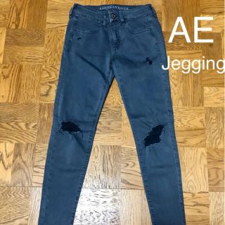 アメリカンイーグル(American Eagle)の【AE】ダメージジーンズ　jegging(デニム/ジーンズ)