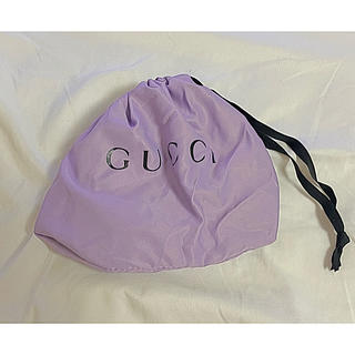 グッチ(Gucci)のGUCCI   小物入れ　巾着袋　ラベンダー　パープル　薄紫(ポーチ)