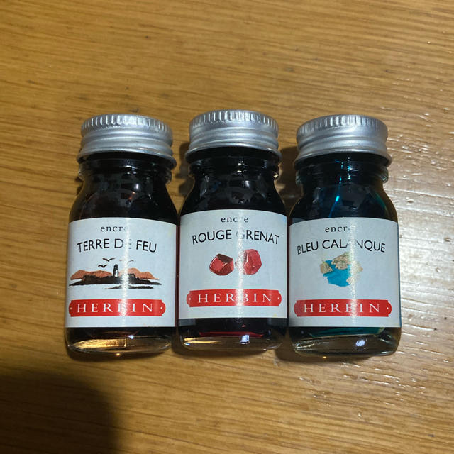 Herbin(エルバン)のHERBIN エルバン　インク インテリア/住まい/日用品の文房具(ペン/マーカー)の商品写真