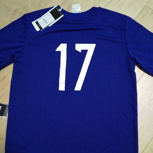 adidas(アディダス)の新品★アディダス   Tシャツ   2着 スポーツ/アウトドアのサッカー/フットサル(ウェア)の商品写真