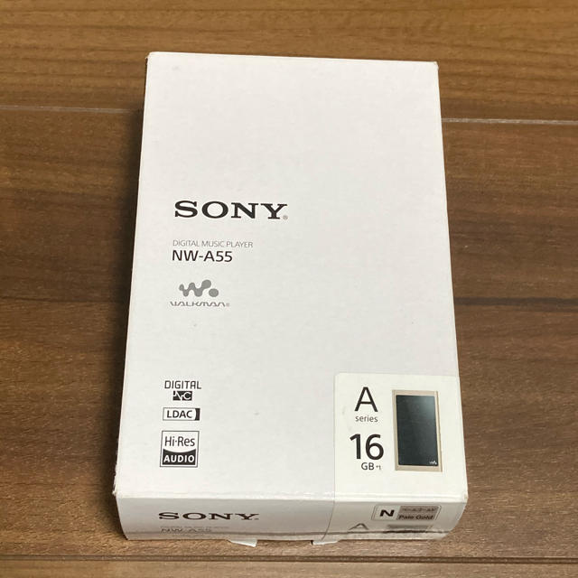 Sony ウォークマン NW-A55 ゴールド 箱 キズ 訳あり未使用品