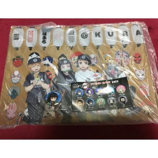 くら寿司　ビッくらポン　鬼滅の刃　クリアファイルと缶バッジ(キャラクターグッズ)