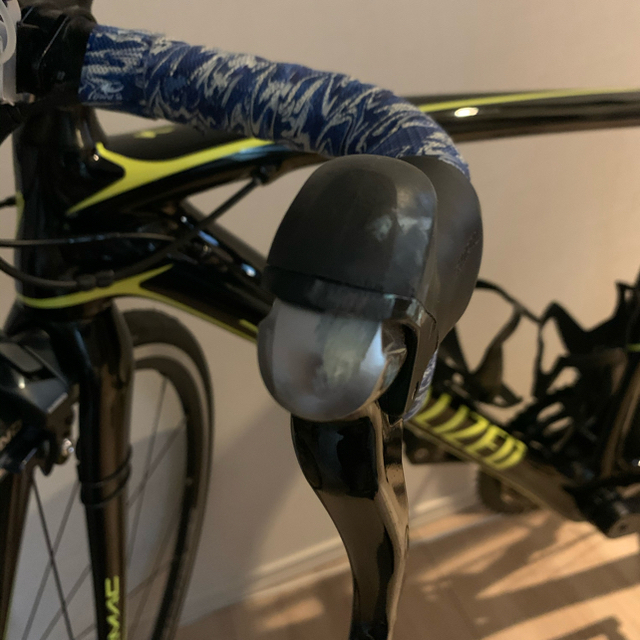 自転車本体 Specialized TARMAC SL4 SPORT 2017モデル 人気の中古品 スペシャライズド SPECIALIZED ターマックSL4スポーツ TARMAC SL4 SPRT フレームセット 2017 49サイズ カーボン ホワイト