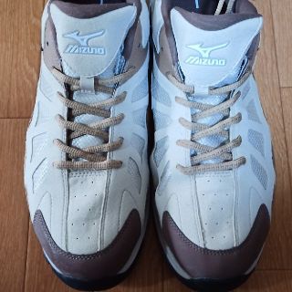 ミズノ(MIZUNO)のゴアテックス　ミズノ　ウエーブアドベンチャー　サンドベージュ(スニーカー)