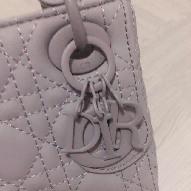 Dior(ディオール)のDiorショルダーバッグ レディースのバッグ(ショルダーバッグ)の商品写真