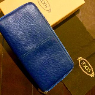 トッズ ブルー 財布(レディース)の通販 29点 | TOD'Sのレディースを ...