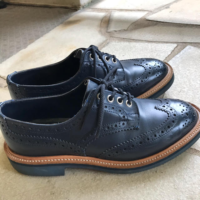 Trickers(トリッカーズ)の別注　トリッカーズ　バートン　UK6 ネイビー メンズの靴/シューズ(ドレス/ビジネス)の商品写真