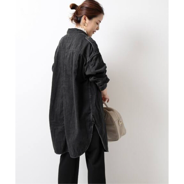 Spick & Span(スピックアンドスパン)のSpickandSpan 【5 1/2】 LONG-LINEDENIMSHIRT レディースのトップス(シャツ/ブラウス(長袖/七分))の商品写真