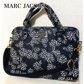 マークバイマークジェイコブス(MARC BY MARC JACOBS)のMARC BY MARC JACOBS ☆ 新品未使用 PC バッグ 葉っぱ(ショルダーバッグ)