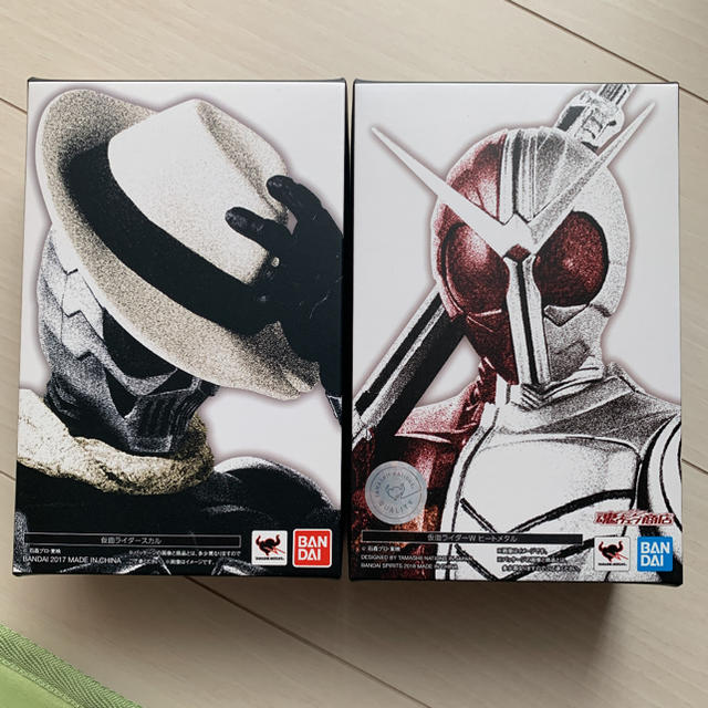 S.H.figuarts 真骨彫製法 仮面ライダースカル ダブル ヒートメタル ...