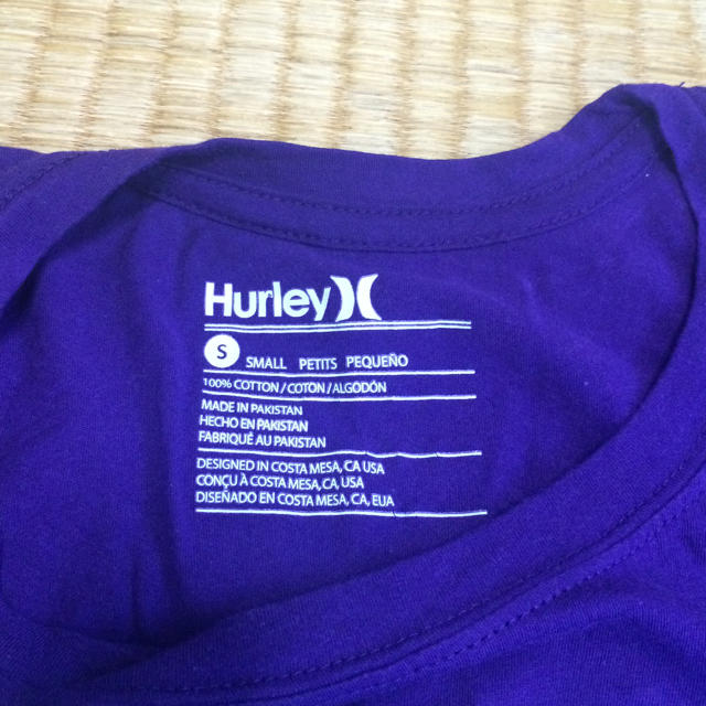 Hurley(ハーレー)のHurley Tシャツ レディースのトップス(Tシャツ(半袖/袖なし))の商品写真