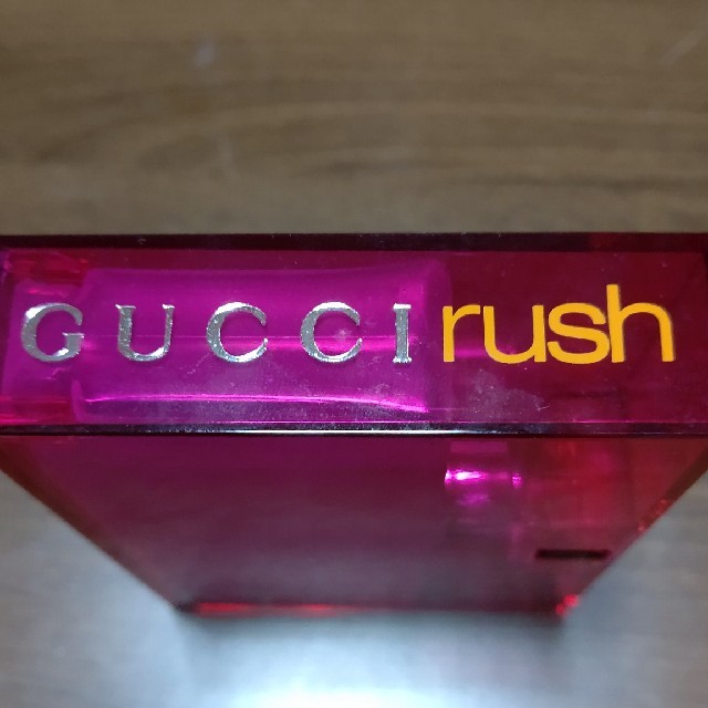 Gucci(グッチ)のGUCCI RUSH2 75ml コスメ/美容の香水(香水(女性用))の商品写真