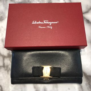 サルヴァトーレフェラガモ(Salvatore Ferragamo)のフェラガモ♡長財布(財布)