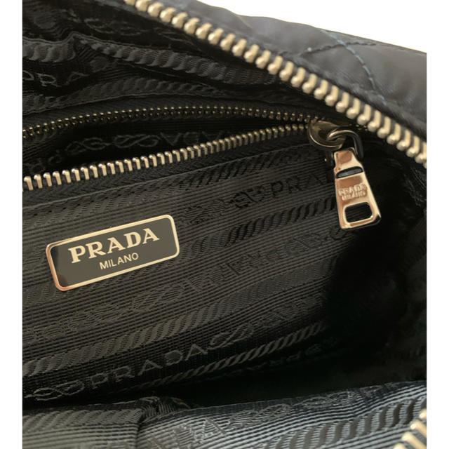 美品☆PRADAキルティングショルダーバッグ 美品☆PRADAキルティングショルダーバッグ