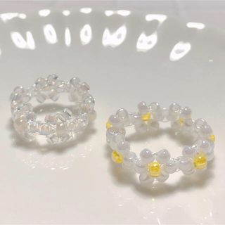 クリア　デイジー　ビーズリング　비즈반지　ハンドメイド(リング)