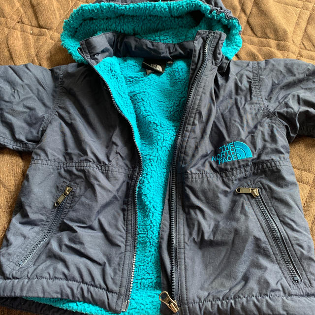 THE NORTH FACE(ザノースフェイス)のノースフェイス100 キッズ/ベビー/マタニティのキッズ服男の子用(90cm~)(ジャケット/上着)の商品写真