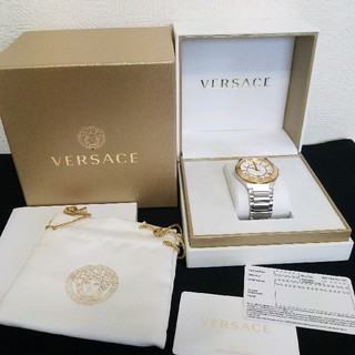 ヴェルサーチ(VERSACE)の未使用 ヴェルサーチ 腕時計 VERSACE VEAW00318 メンズ(腕時計(アナログ))